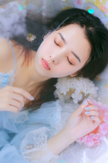 才一颗葡萄就疼成这样简介